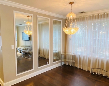 1011 Madeira Boulevard - Photo Thumbnail 7