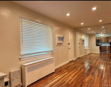 255-06 73rd Avenue - Photo Thumbnail 1