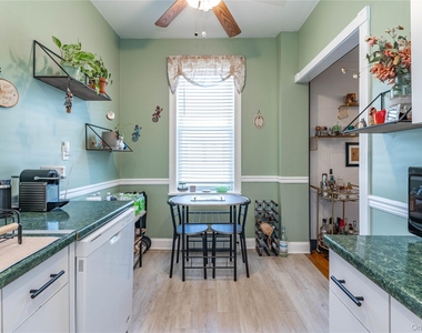 185 Atlantic Ave - Photo Thumbnail 4