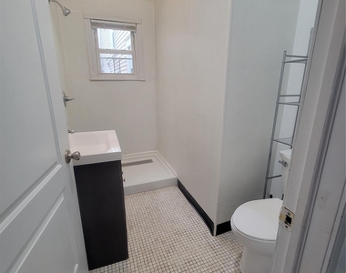 11 Washington Avenue - Photo Thumbnail 7