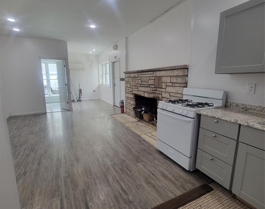 11 Washington Avenue - Photo Thumbnail 10