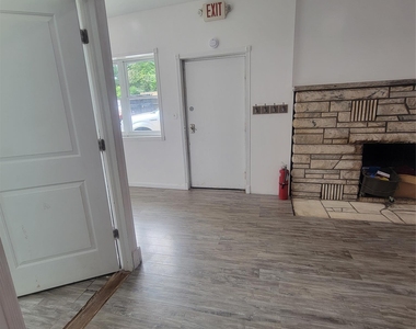 11 Washington Avenue - Photo Thumbnail 11