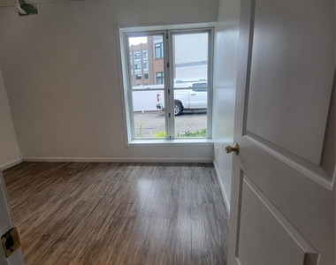 11 Washington Avenue - Photo Thumbnail 4
