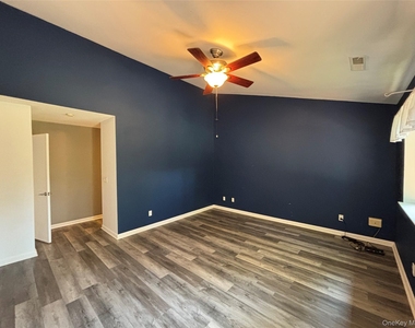 507 Scenic Lane - Photo Thumbnail 7