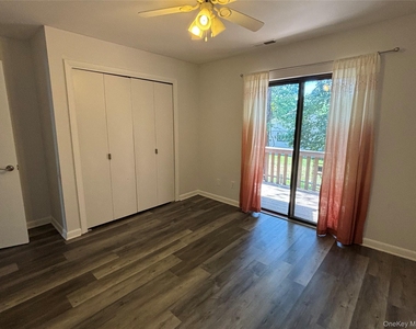507 Scenic Lane - Photo Thumbnail 10