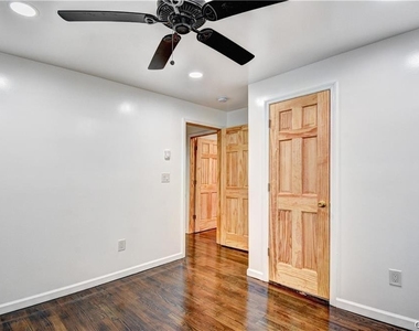 19 Lake Avenue - Photo Thumbnail 13