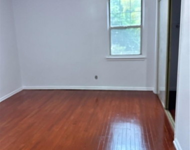 101 Carpenter Avenue - Photo Thumbnail 3