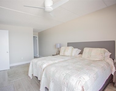 230 W Broadway - Photo Thumbnail 21