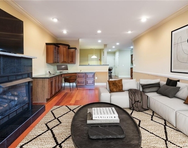 55 1st Street - Photo Thumbnail 1