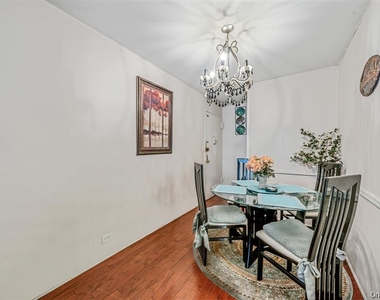 61-25 97th St - Photo Thumbnail 7