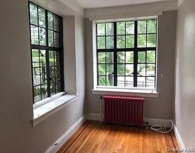 2 Westchester Avenue - Photo Thumbnail 9