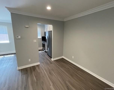 91 South Clinton Avenue - Photo Thumbnail 3