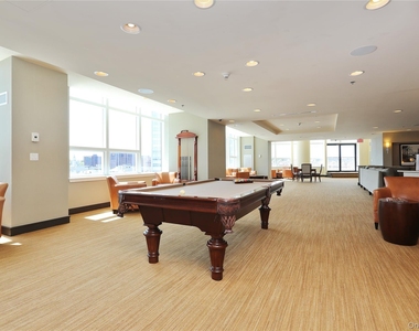1 Renaissance Square - Photo Thumbnail 26