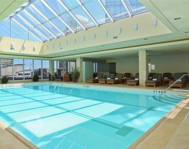 1 Renaissance Square - Photo Thumbnail 24