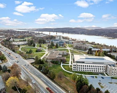 9 Lagrange Avenue - Photo Thumbnail 12