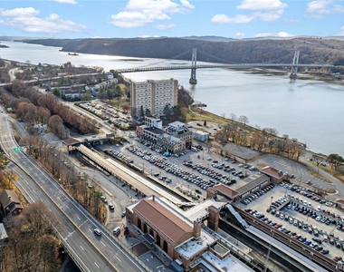 9 Lagrange Avenue - Photo Thumbnail 15