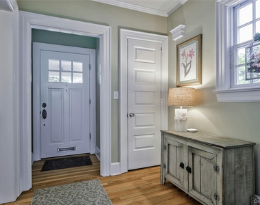 14 Buckingham Place - Photo Thumbnail 5