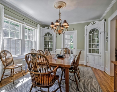 14 Buckingham Place - Photo Thumbnail 15