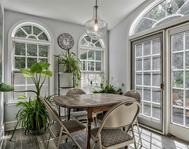 14 Buckingham Place - Photo Thumbnail 19