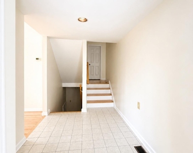 6 Cornell Place - Photo Thumbnail 5