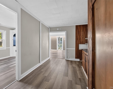 10 Washington Avenue - Photo Thumbnail 10