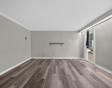 10 Washington Avenue - Photo Thumbnail 8