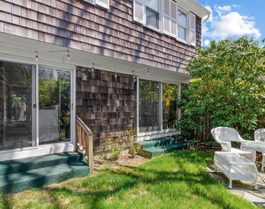 570 Hampton Road - Photo Thumbnail 17