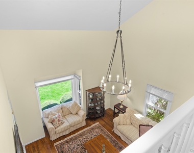 570 Hampton Road - Photo Thumbnail 15