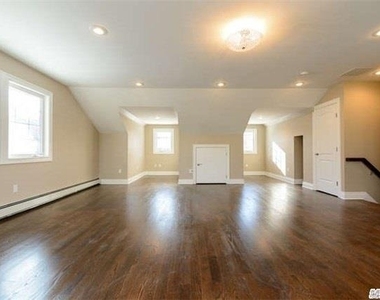 25 Hamilton Place - Photo Thumbnail 11