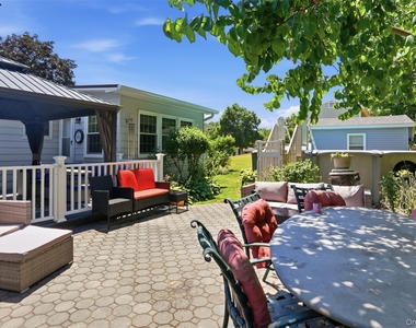 31 Park Hill Drive - Photo Thumbnail 35