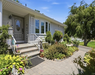 31 Park Hill Drive - Photo Thumbnail 6