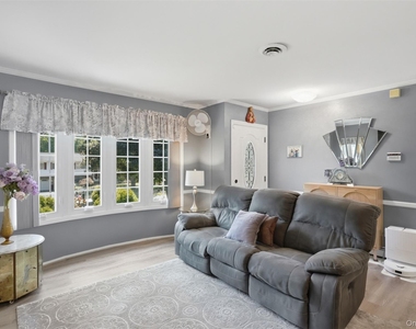 31 Park Hill Drive - Photo Thumbnail 10