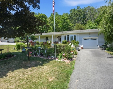 31 Park Hill Drive - Photo Thumbnail 1