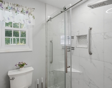 31 Park Hill Drive - Photo Thumbnail 25