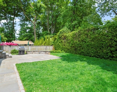 525 Carroll Avenue - Photo Thumbnail 34