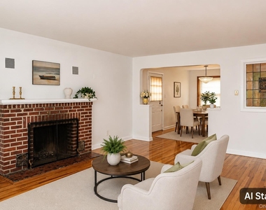 121 Manhasset Avenue - Photo Thumbnail 8