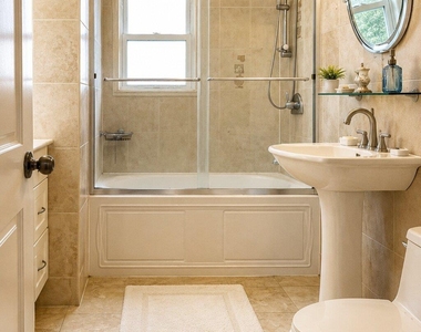 121 Manhasset Avenue - Photo Thumbnail 24