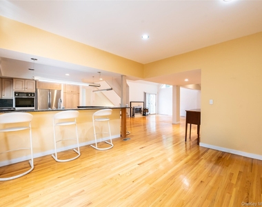 127 Wooleys Lane - Photo Thumbnail 11