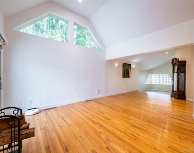 127 Wooleys Lane - Photo Thumbnail 6