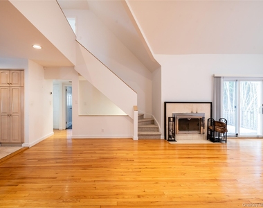 127 Wooleys Lane - Photo Thumbnail 3