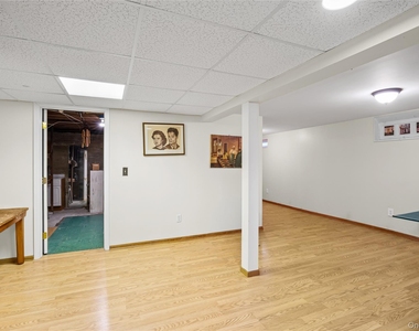 25 Surrey Lane - Photo Thumbnail 20