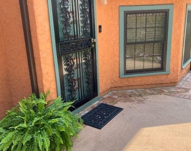 47 E Penn Street - Photo Thumbnail 10