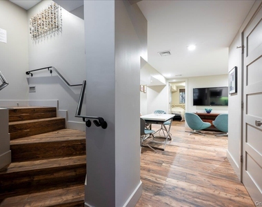 47 E Penn Street - Photo Thumbnail 1