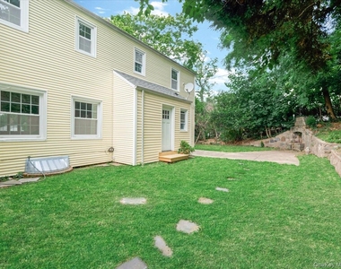17 Pinewood Road - Photo Thumbnail 33