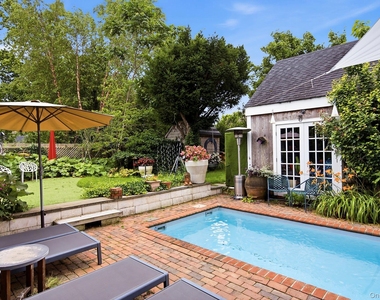28 Bowden Square - Photo Thumbnail 6