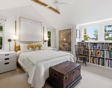 28 Bowden Square - Photo Thumbnail 3