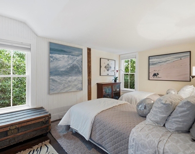 28 Bowden Square - Photo Thumbnail 8