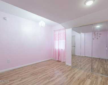 2916 Ford Avenue - Photo Thumbnail 13