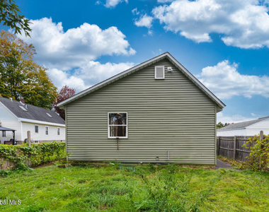 2916 Ford Avenue - Photo Thumbnail 16