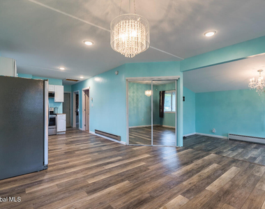2916 Ford Avenue - Photo Thumbnail 1